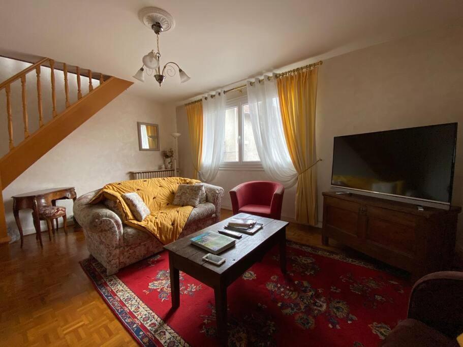 Appartamento Les Marmottes Arpajon-sur-Cere Esterno foto